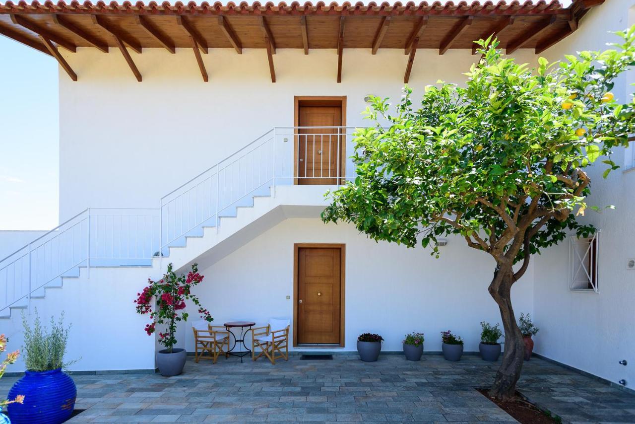 Finisia House Apartment Elia  Exterior foto